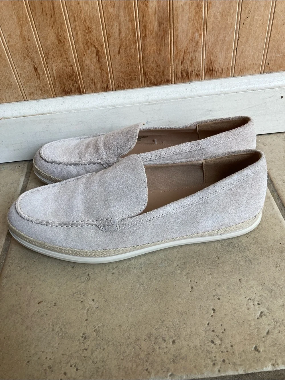 Marc Fisher tan suede loafers - Size 8